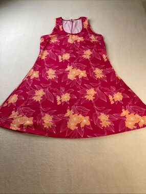 west loop Pink and White Tie-Dye Scoop Neck Top WOMENS SIZE M